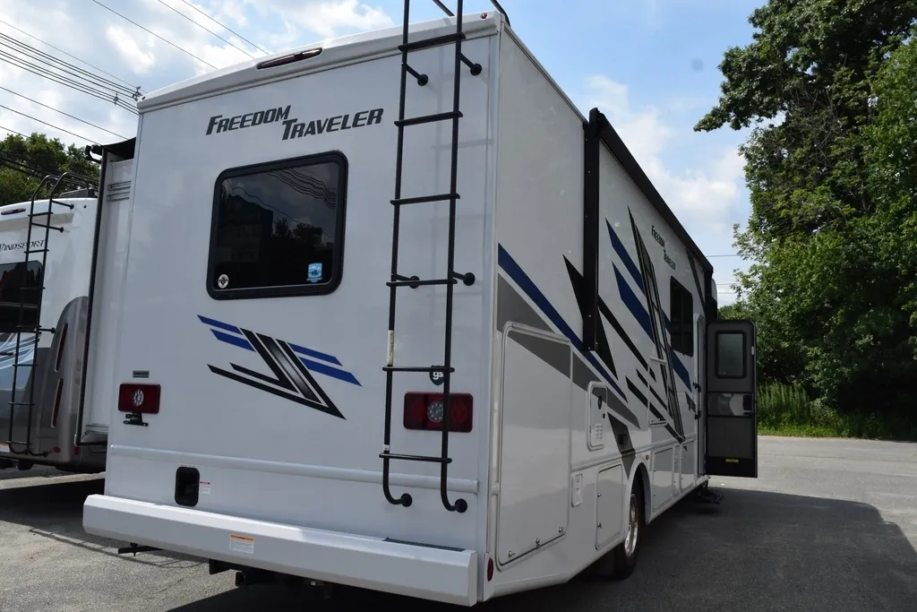 2025 Thor Motor Coach Freedom Traveler A29, Photos photo 5