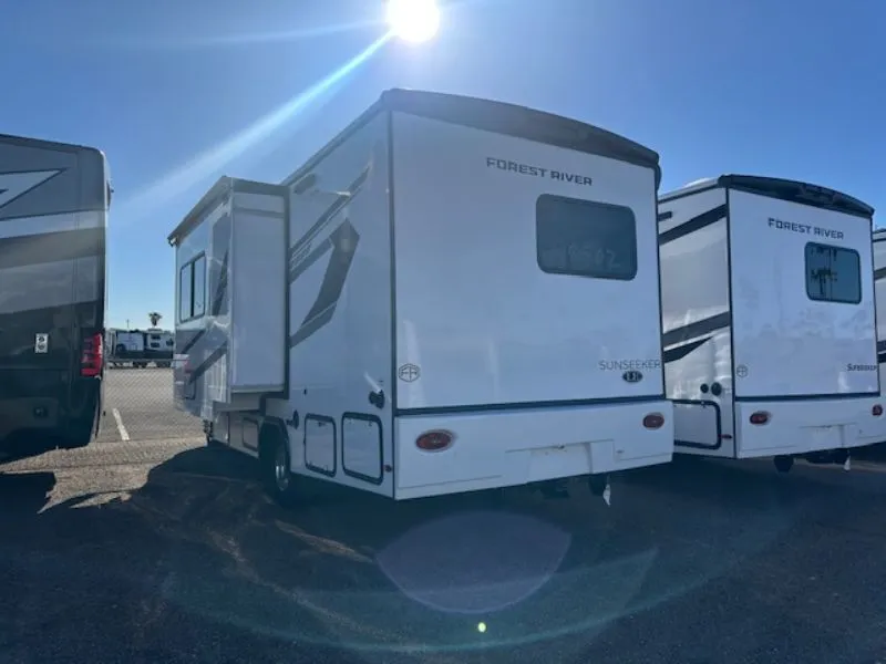 2026 Forest River Sunseeker 2150S LE - Photo 3