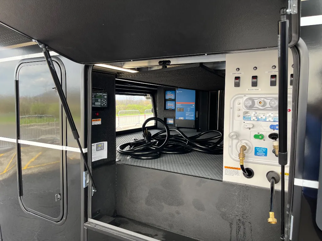 2026 Brinkley Model G 4100, Photos photo 46