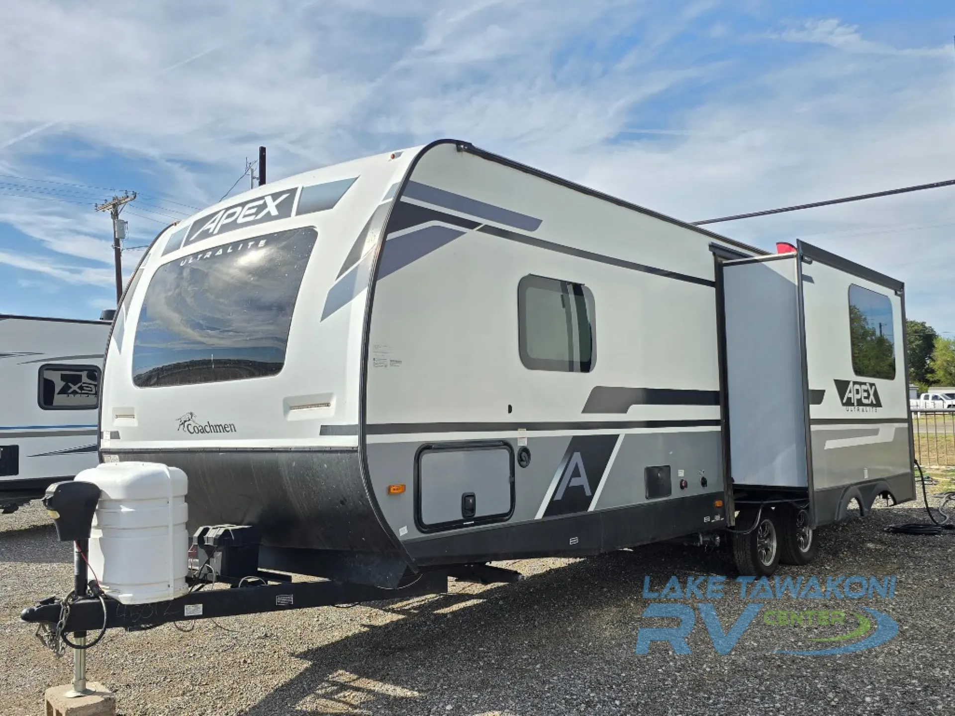 2023 Coachmen Apex Ultra-Lite 266BHS - Photo 3