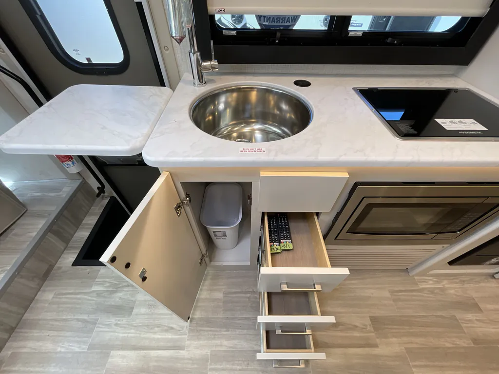 2026 Thor Motor Coach Axis 26.2, Photos photo 7