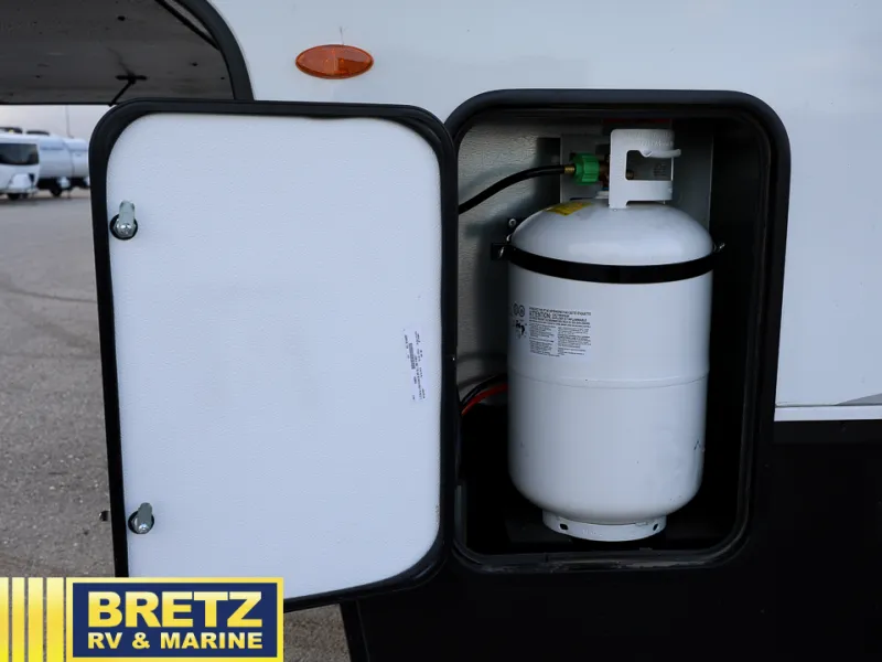2026 KZ Accelerate 3311A - Photo 4