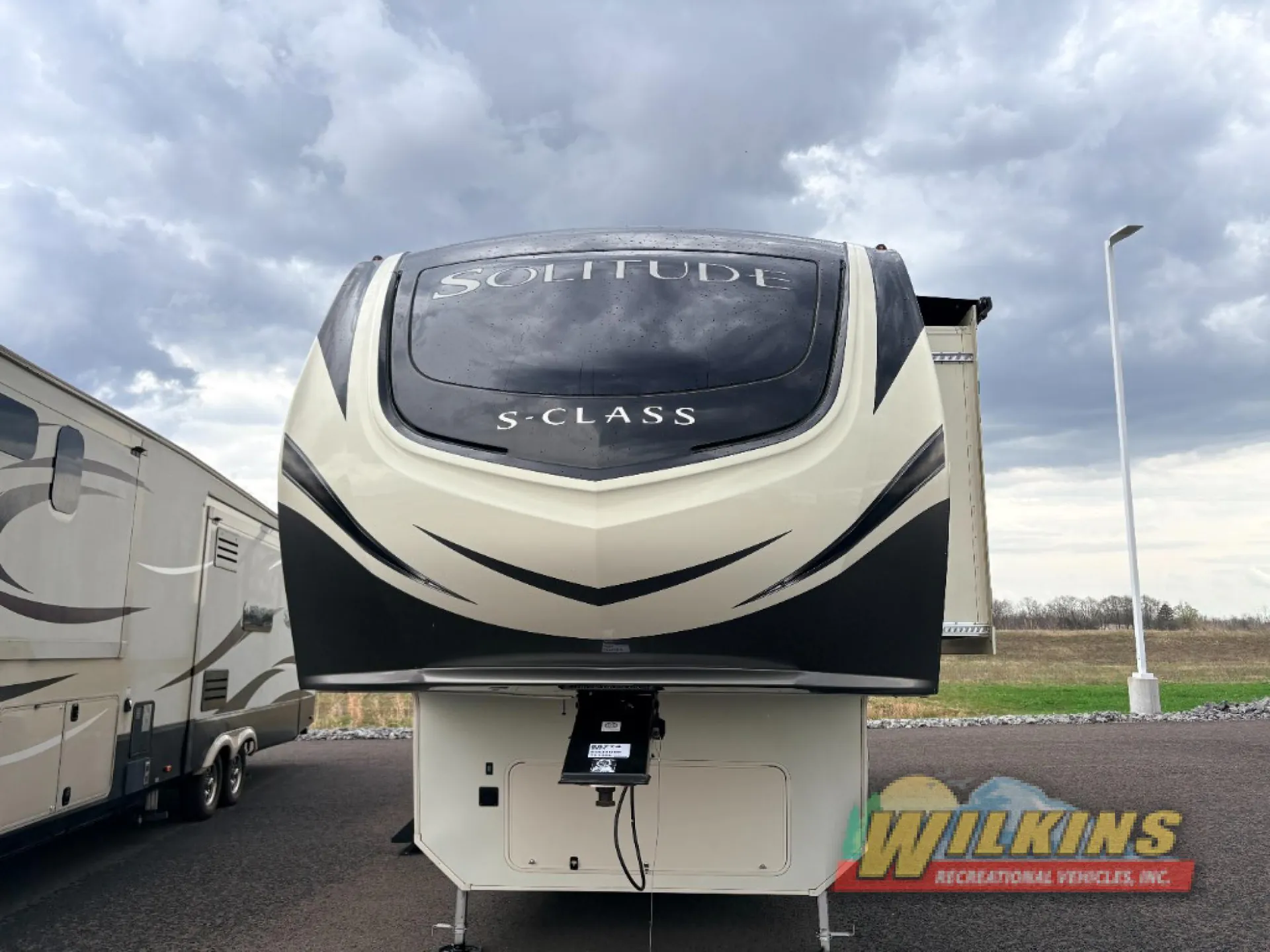2021 Grand Design Solitude S-Class 2930RL - Photo 3