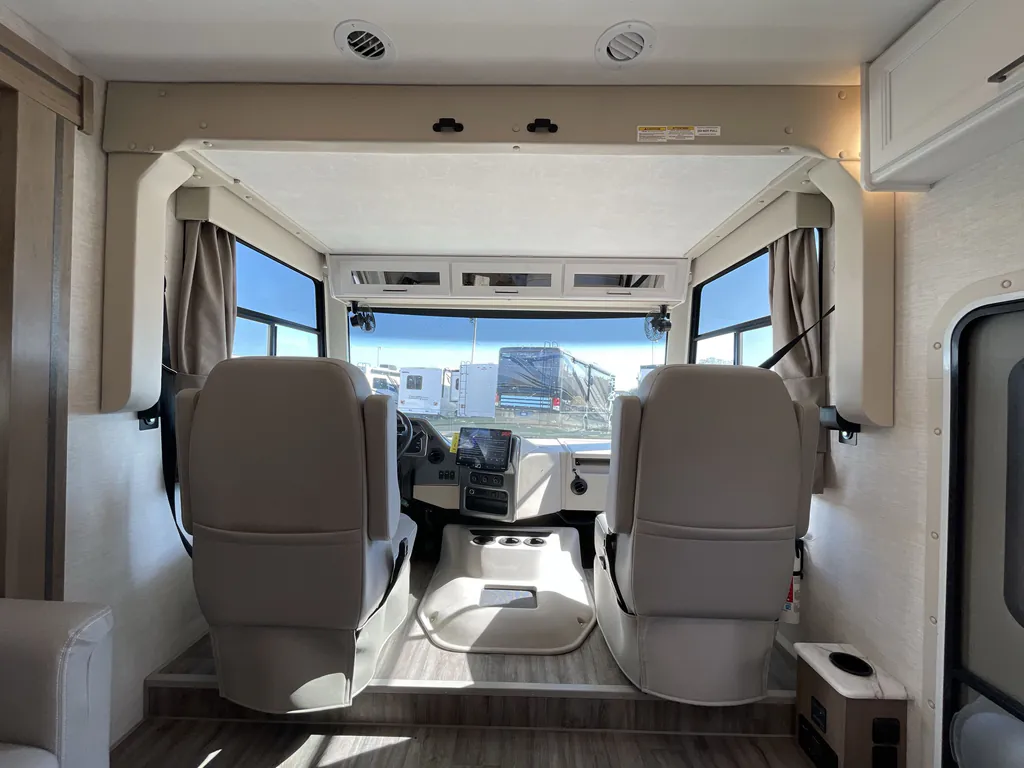 2026 Thor Motor Coach Freedom Traveler A29, Photos photo 12
