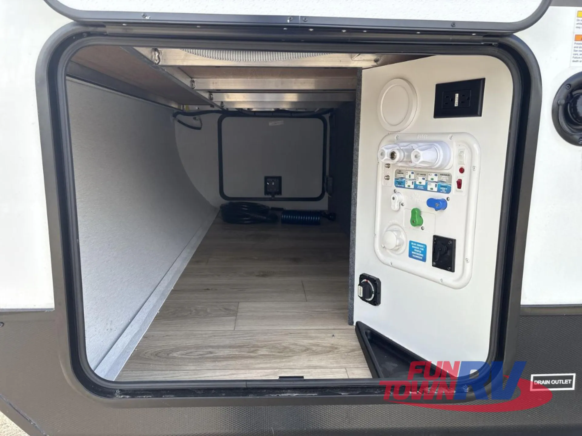2026 Coachmen RV Apex Ultra-Lite 246BARV - Photo 4