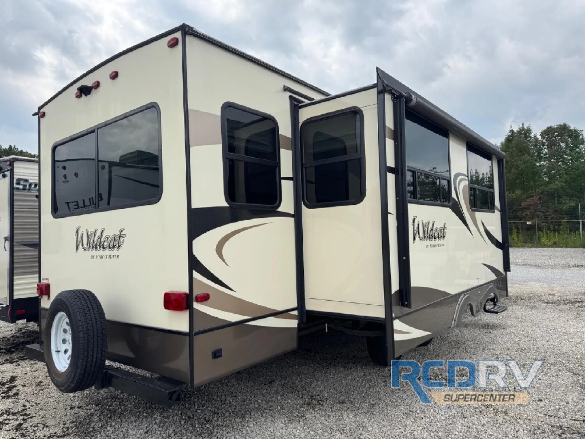 2019 Forest River Wildcat 312RLI - Photo 4