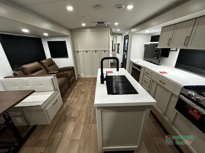 2027 Grand Design Imagine 2670MK - Photo 3