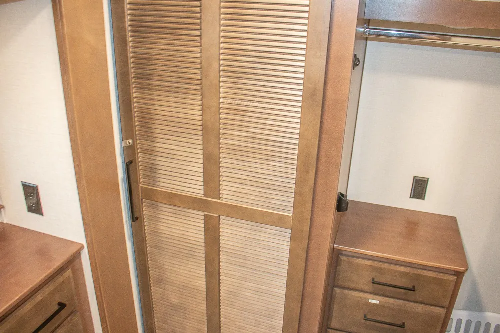 2025 Forest River RiverStone 425FO, Photos photo 47