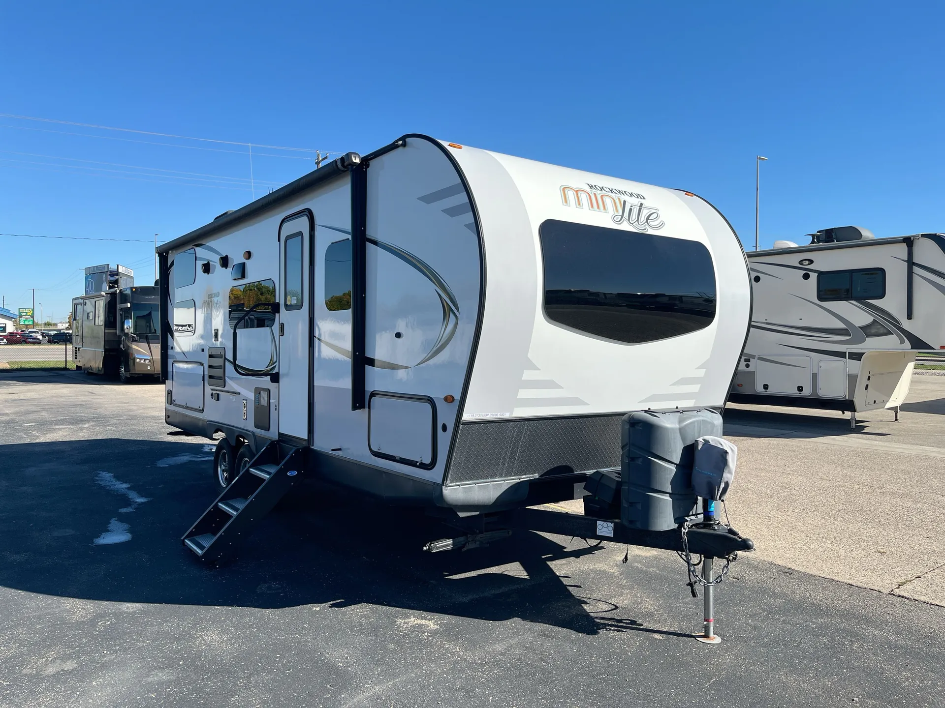 2019 Forest River Rockwood Mini Lite 2509S - Photo 2