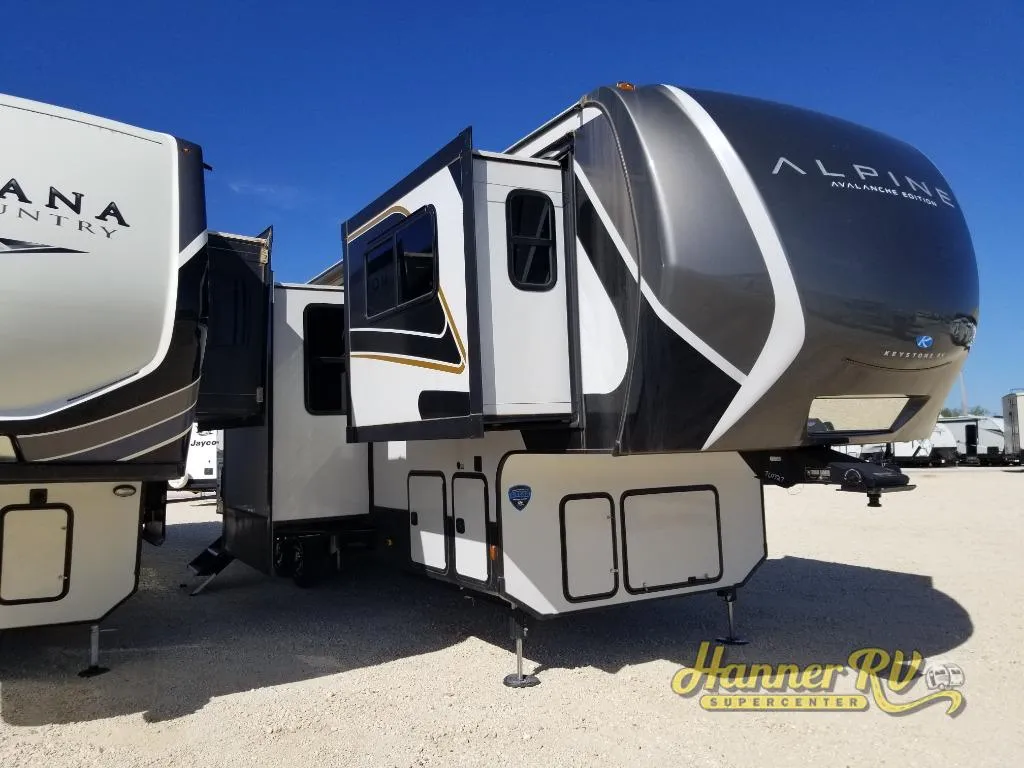 2025 Keystone Alpine Avalanche Edition 346FL - Photo 2