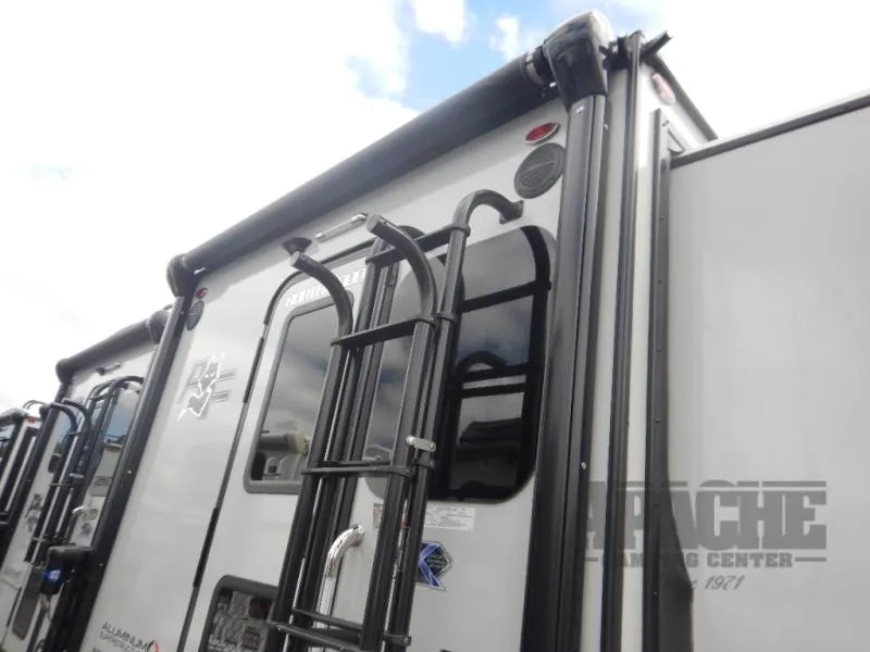 2026 Northwood Arctic Fox Camper 1140 - Photo 4