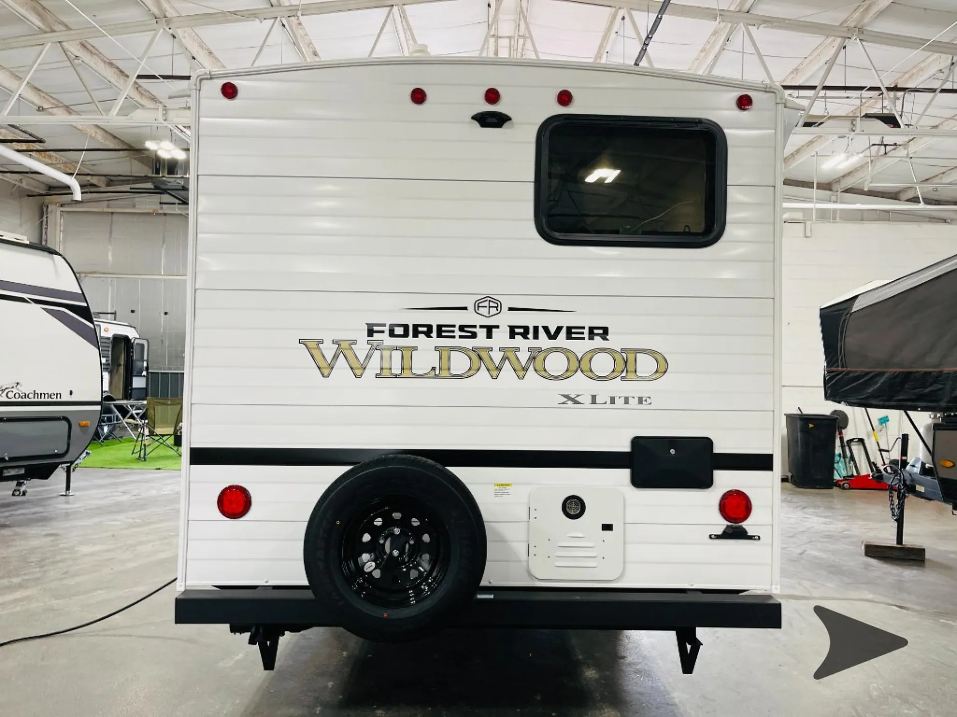 2026 Forest River Wildwood X-Lite 26ICE — Photo 6