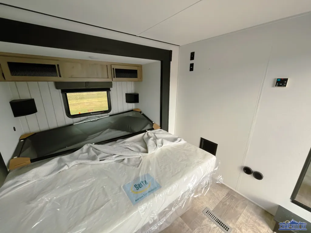 2027 Forest River Puma Vista 403LFT — Photo 6