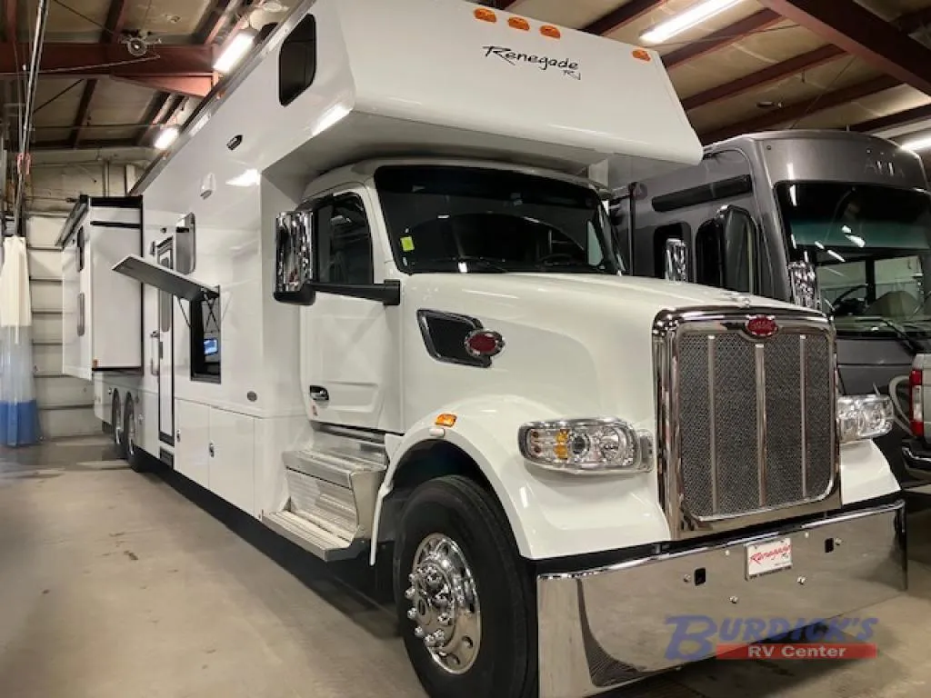 2026 Renegade RV Classic 45CBF - Photo 2