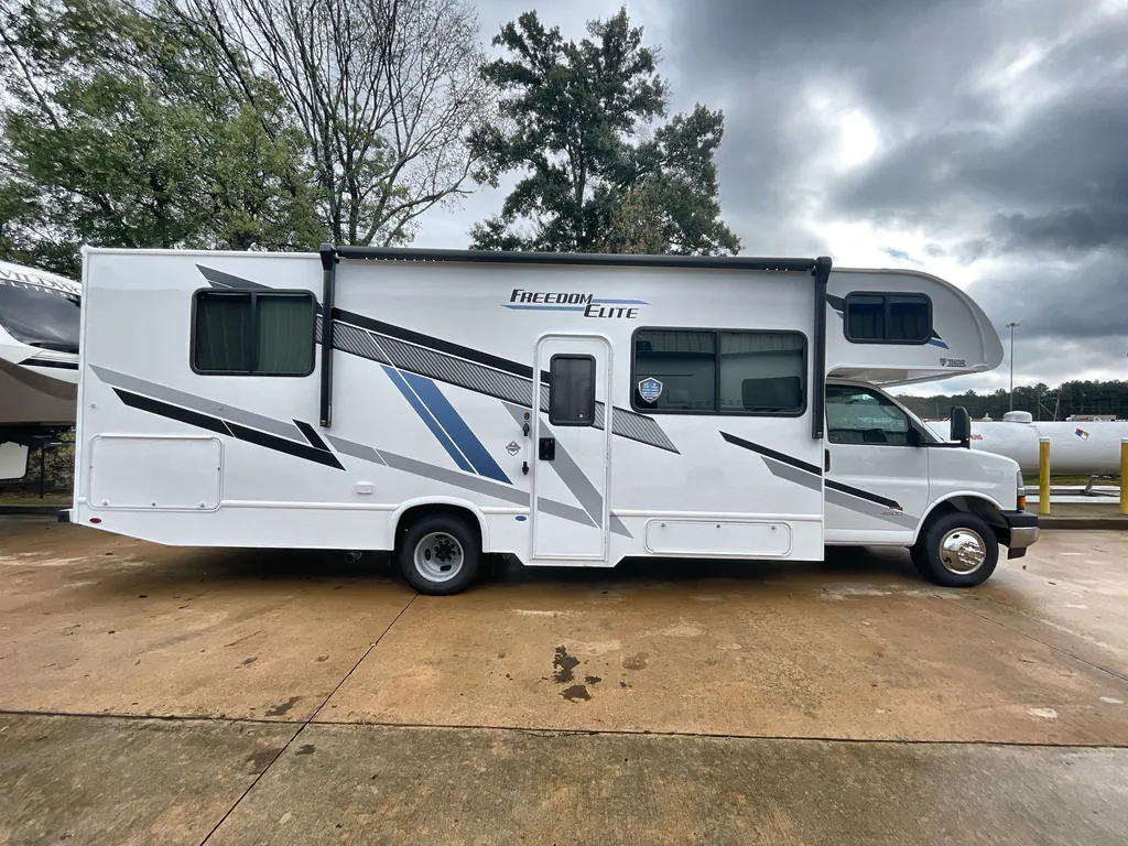 2026 Thor Motor Coach Freedom Elite 28HZ, Photos photo 37