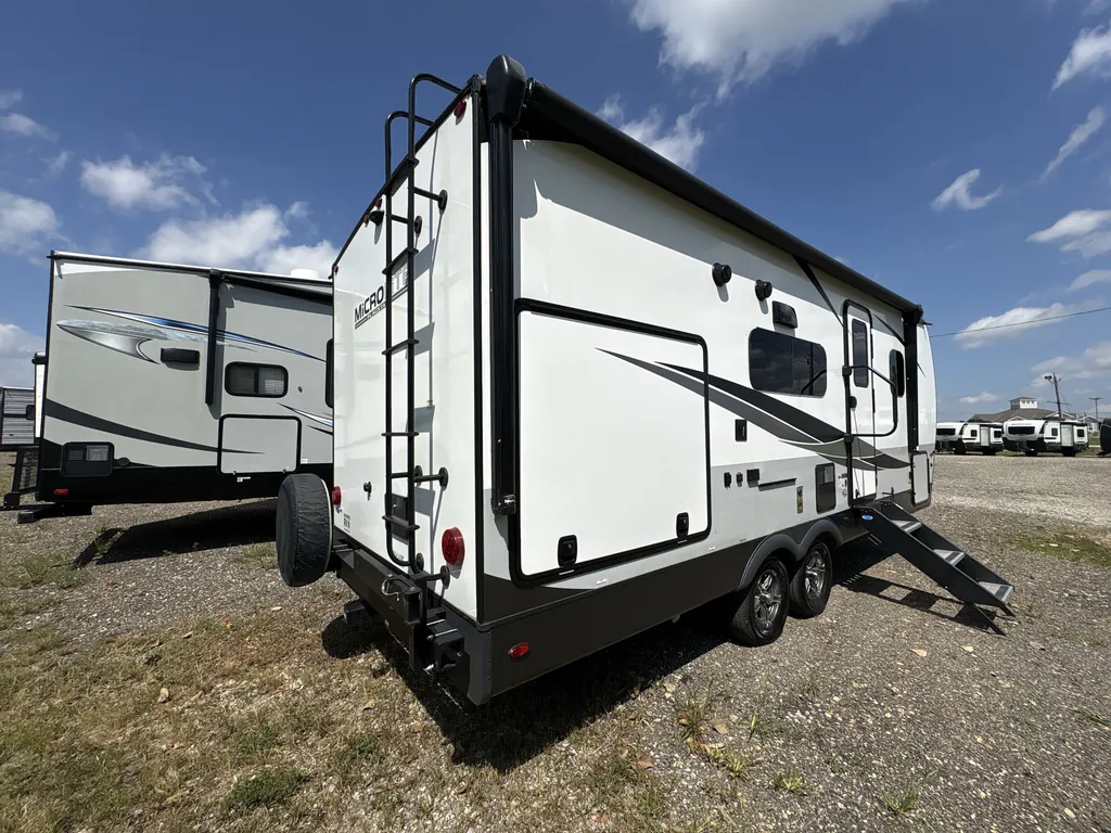 2023 Forest River Flagstaff Micro Lite 25BRDS, Photos photo 4
