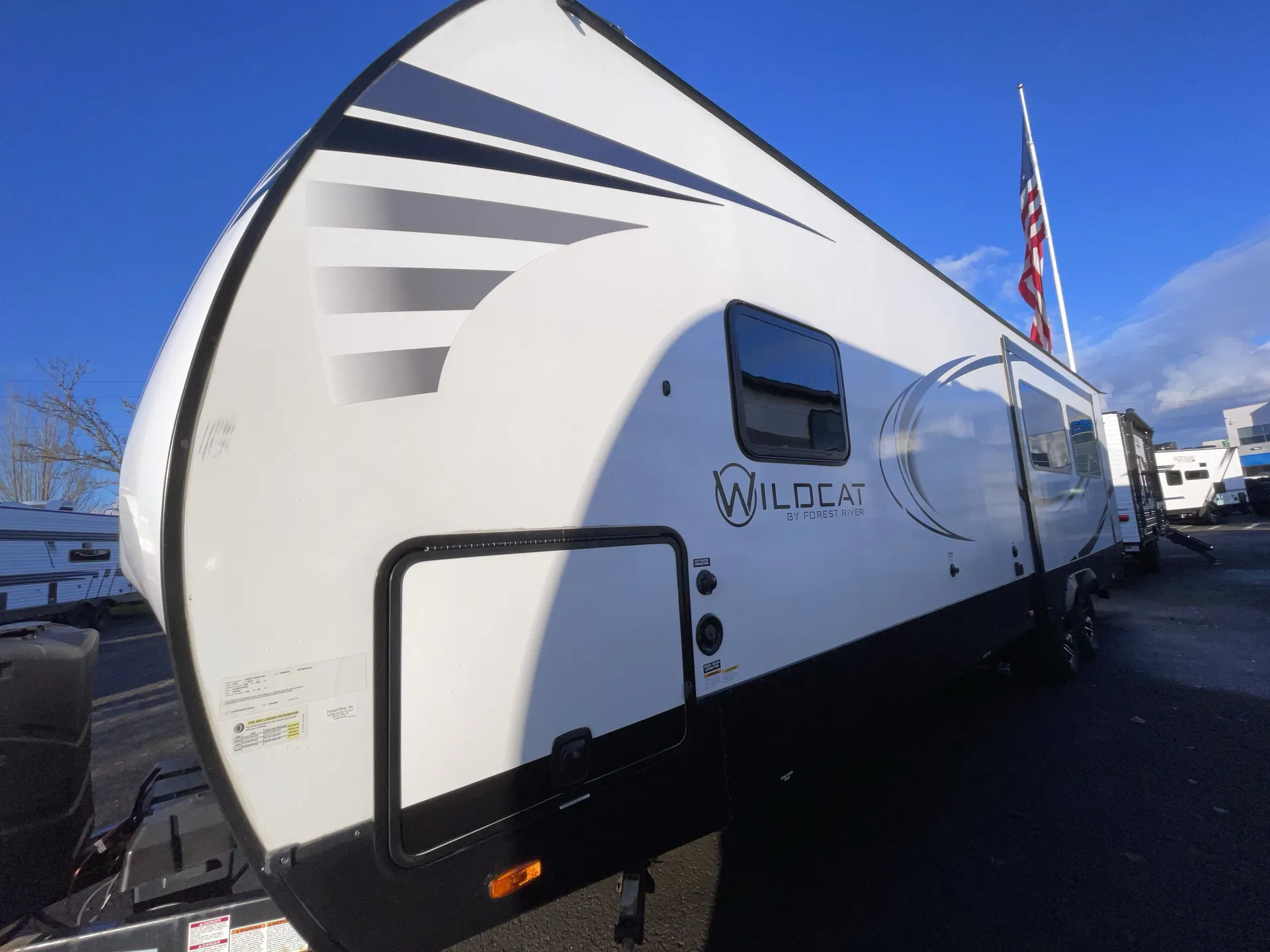 2023 Forest River Wildcat Maxx 282RKX — off campside