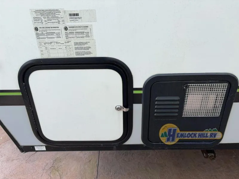 2019 Forest River Rockwood Hard Side High Wall Series A212HW - Photo 4
