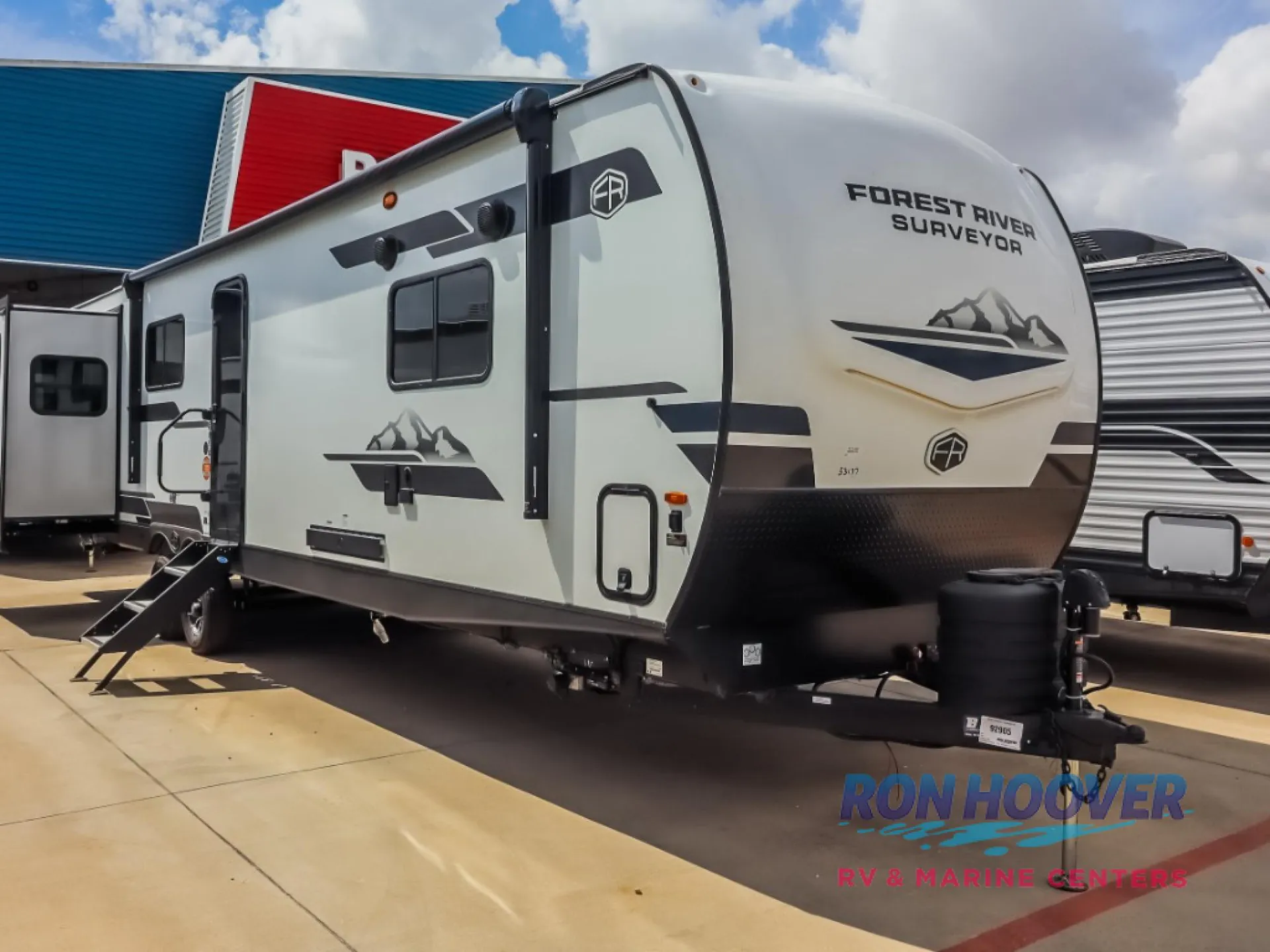 2026 Forest River Grand Surveyor 302RDBS - Photo 2