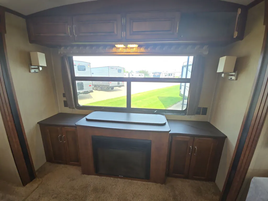 2018 Keystone Outback 298RE, Photos photo 20