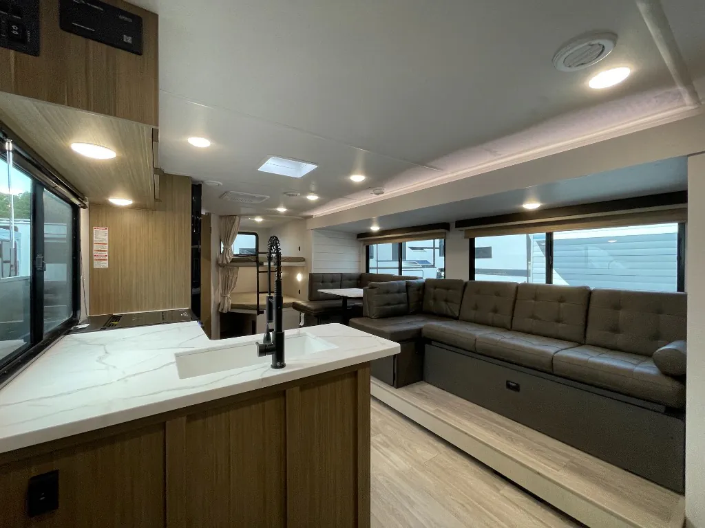 2027 Forest River Salem Cruise Lite 263BHXL, Photos photo 5