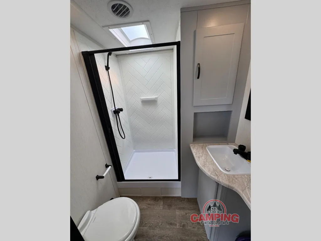 2022 Forest River Vibe 26RK, Photos photo 10