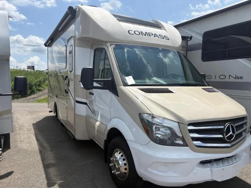 2019 Thor Motor Coach Compass 24TF - Main photo