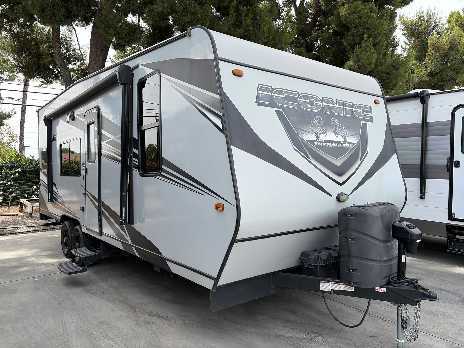 2022 Eclipse Iconic 2114 SFG-LE - Photo 2