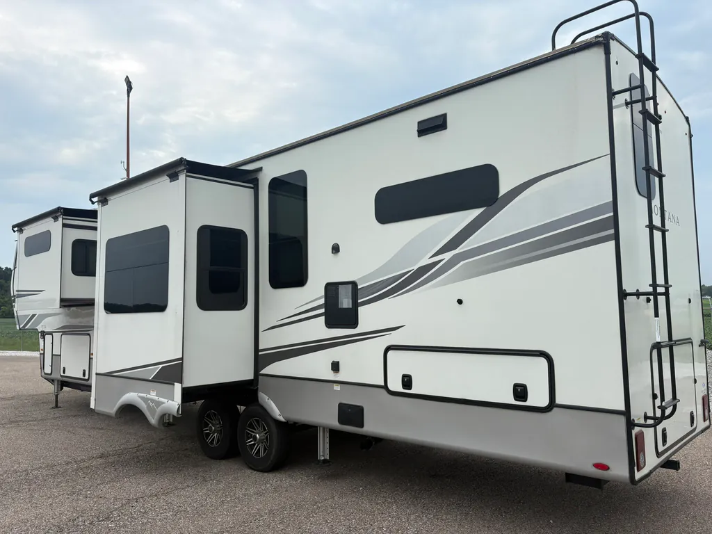 2023 Keystone Montana 3901RK, Photos photo 5