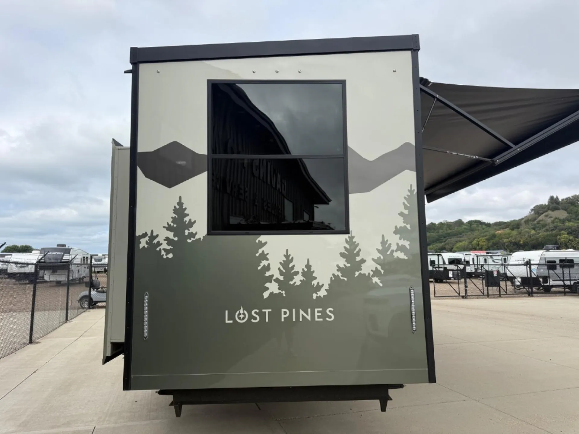 2026 Forest River Lost Pines HEMLOCK — Photo 5