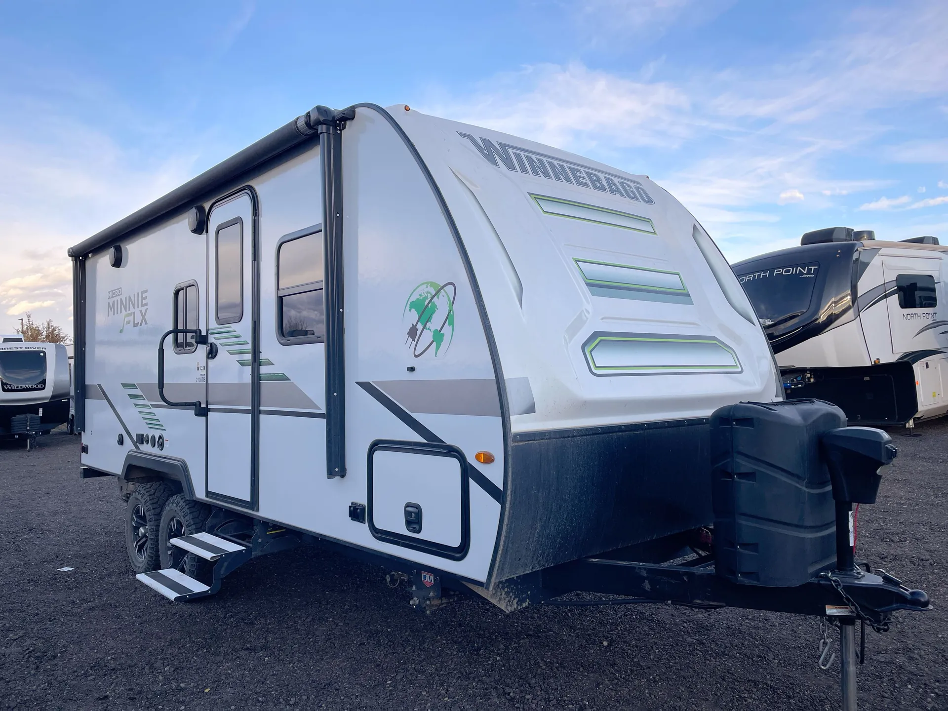 2022 Winnebago Micro Minnie FLX 2108TB dealer photo 1 from Camping World