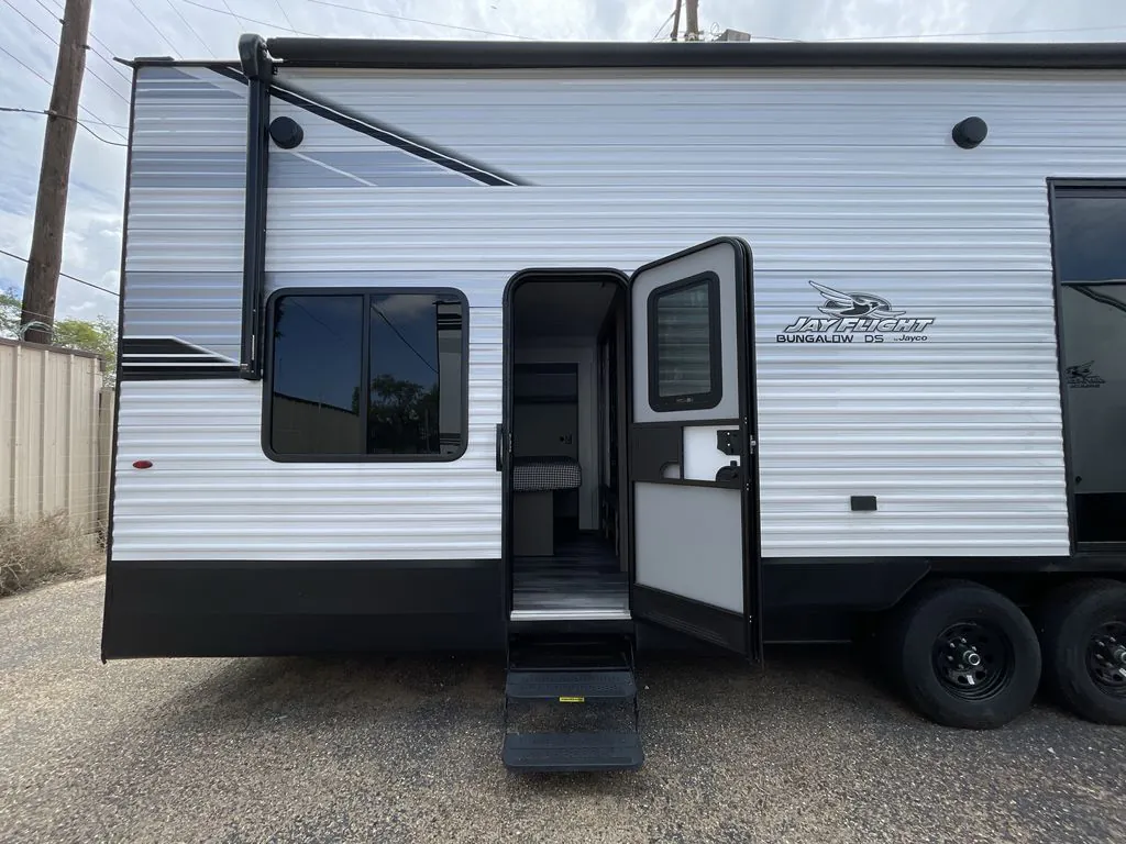 2026 Jayco Jay Flight Bungalow 401LOFT DS, Photos photo 4