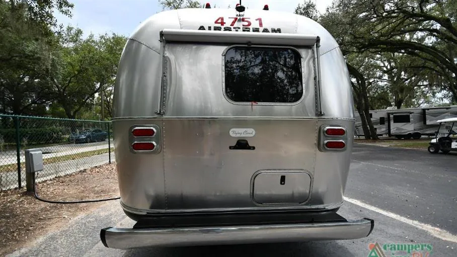2023 Airstream Flying Cloud 30FB Office, Photos photo 4