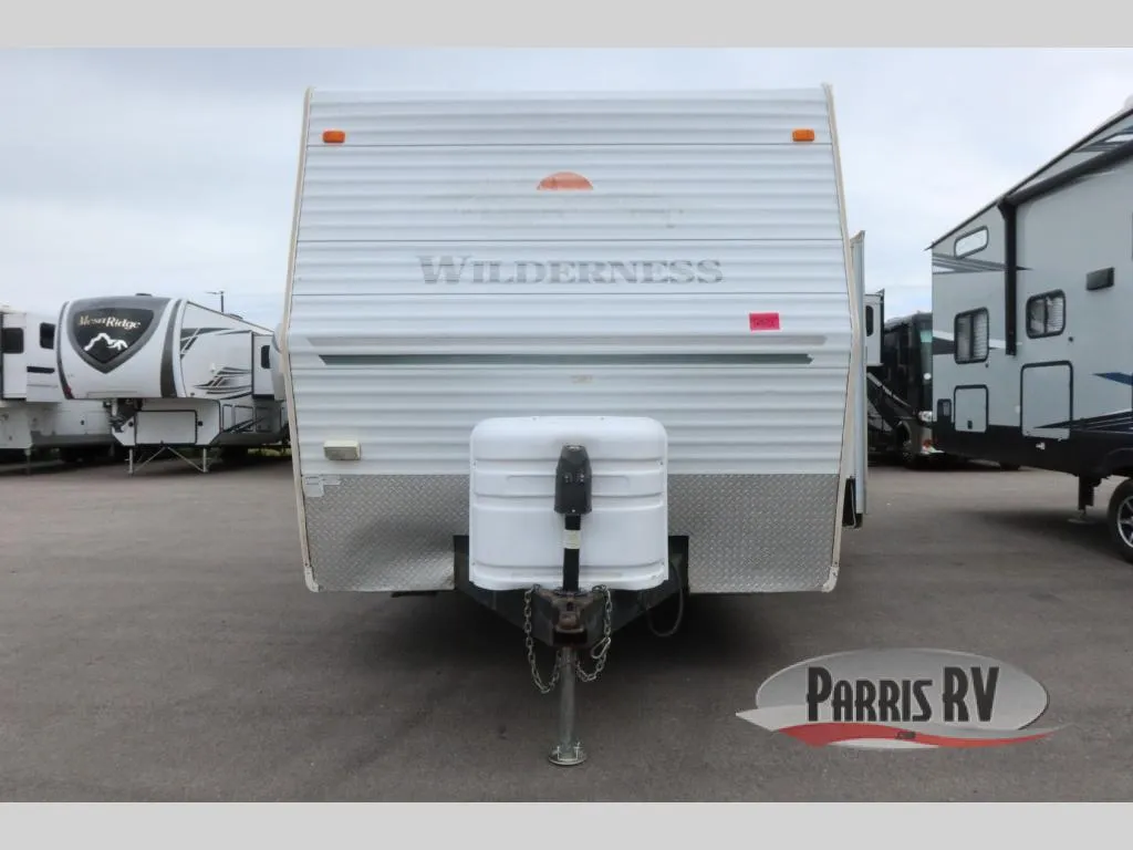 2004 Fleetwood RV Wilderness 270FQS - Photo 2