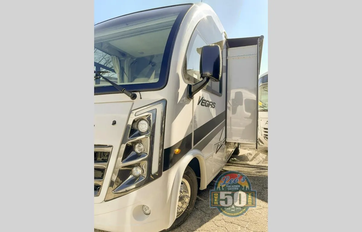 2024 Thor Motor Coach Vegas 25.7 - Photo 3