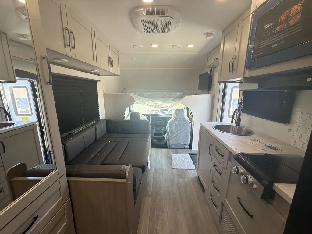 2027 Jayco Redhawk SE 22EF, Photos photo 3