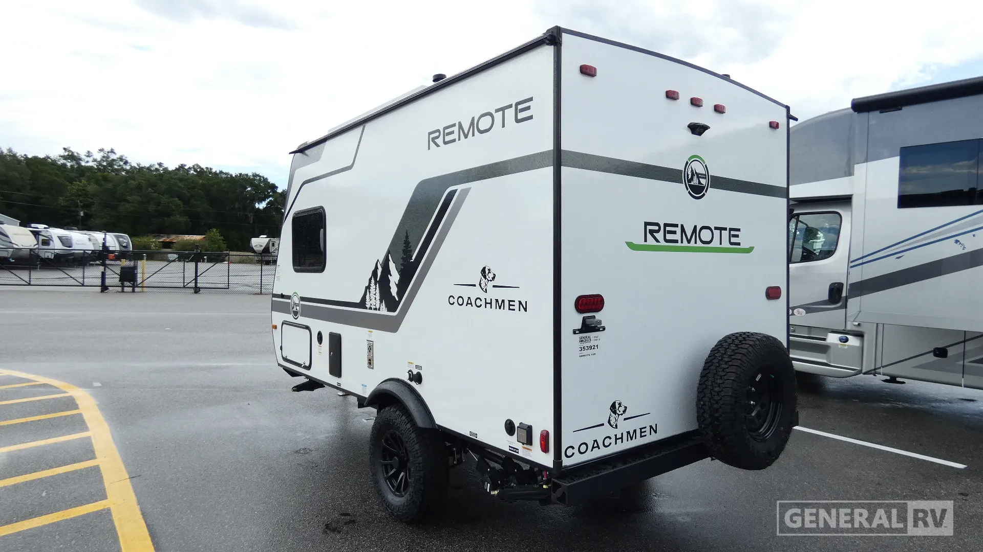 2027 Coachmen Remote 12R - Photo 4
