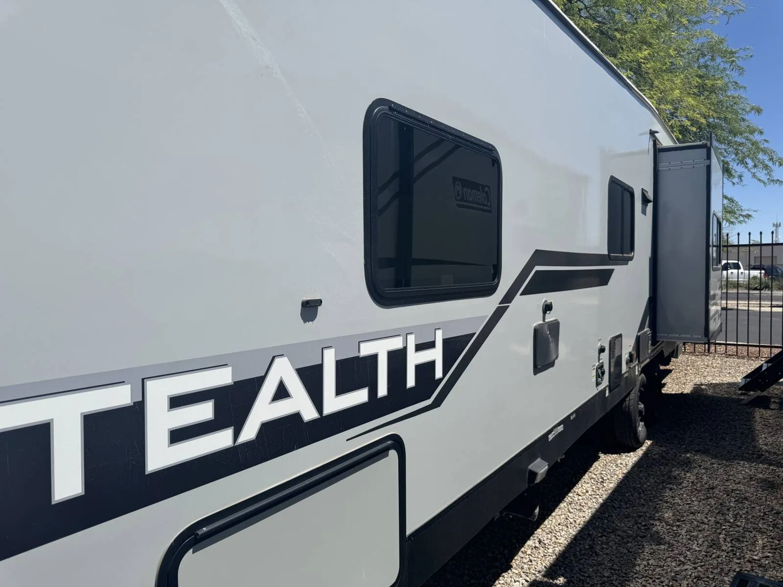 2022 Forest River Stealth 2715G - Photo 4