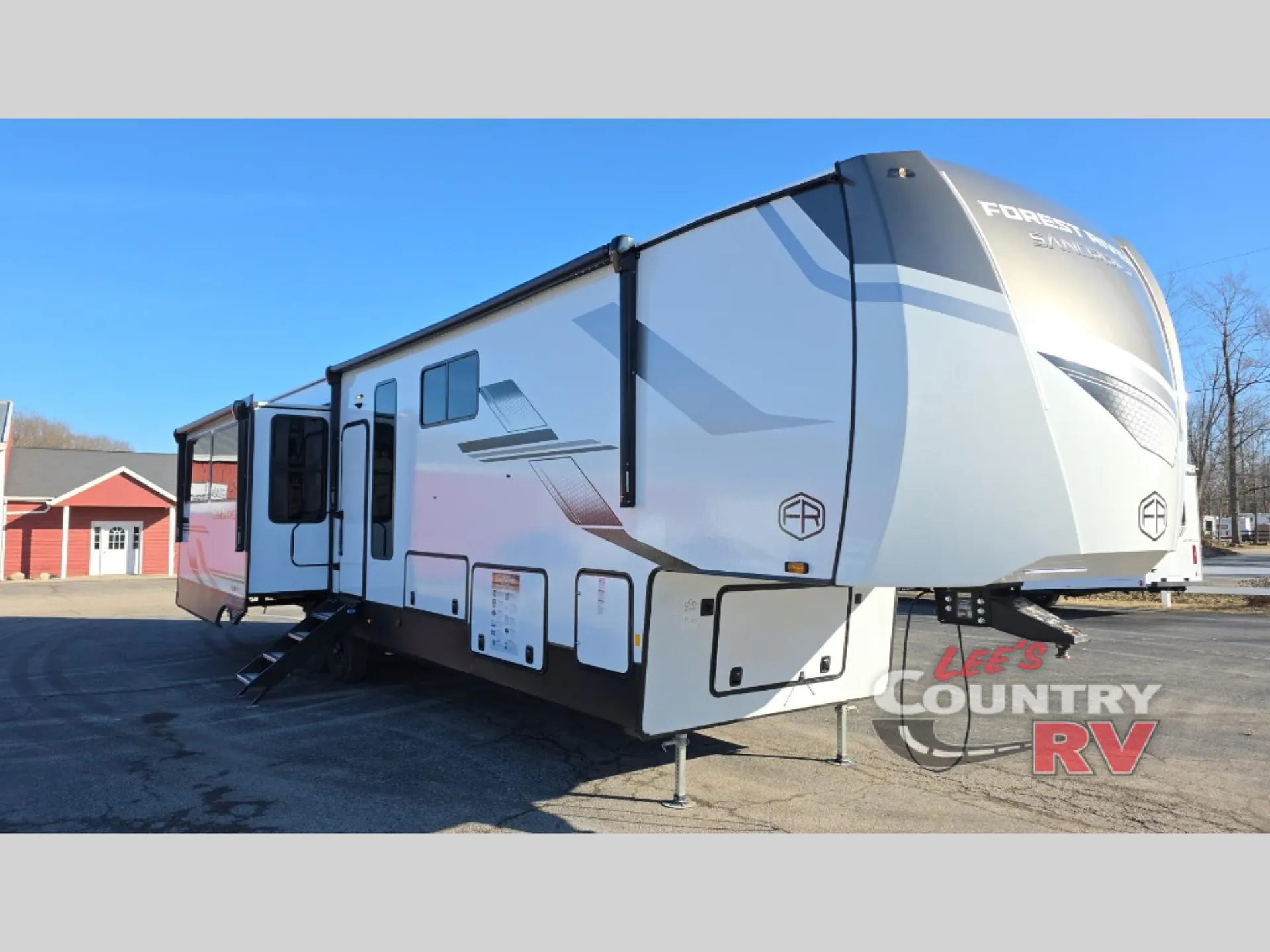 2026 Forest River Sandpiper 3900HBLR