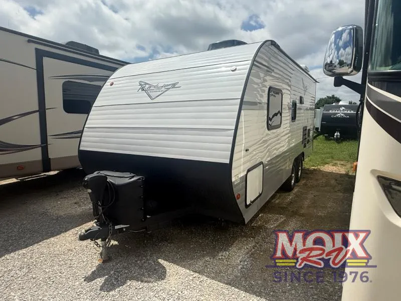 2022 Riverside RV Retro Used    211 - Photo 3