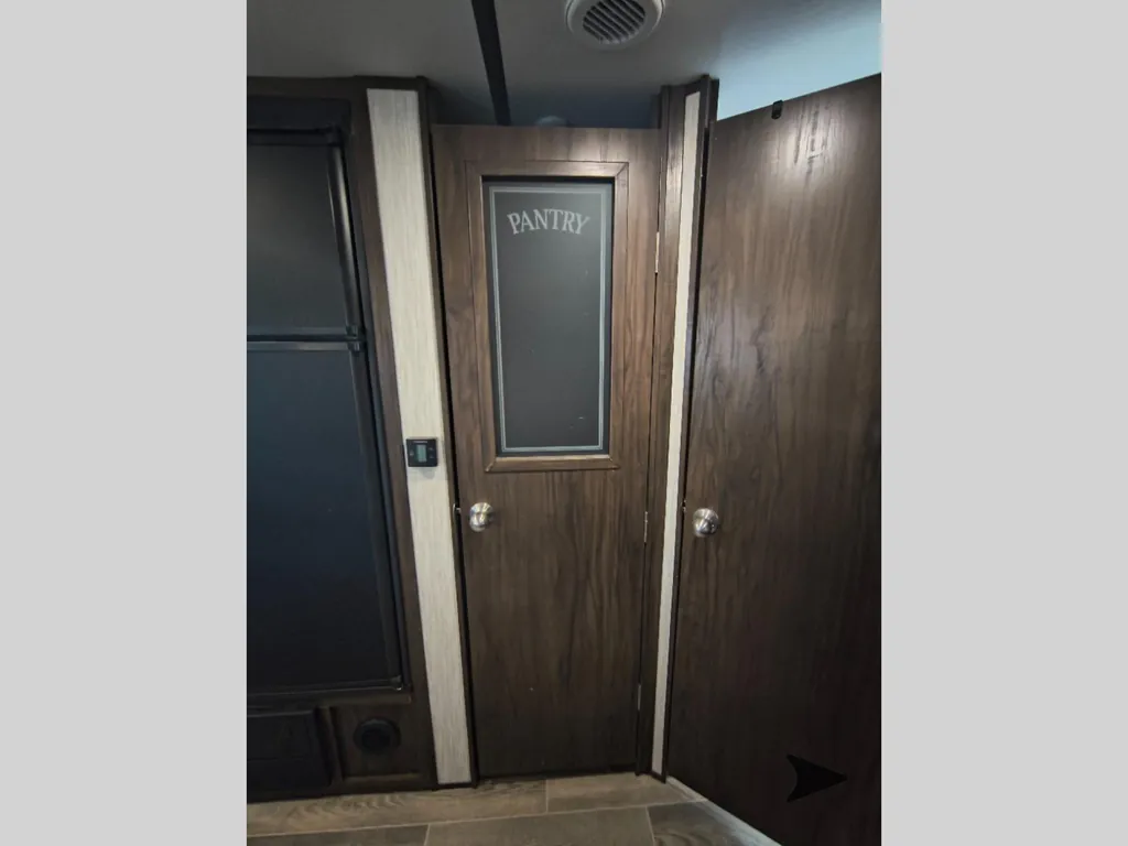 2019 Forest River Cherokee Alpha Wolf 26DBH-L, Photos photo 17