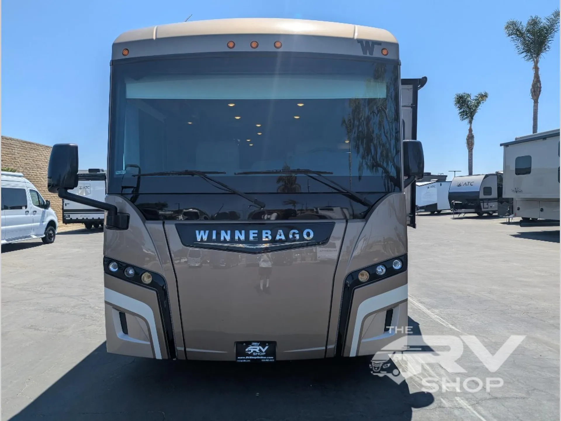 2020 Winnebago Forza 34T - Photo 3