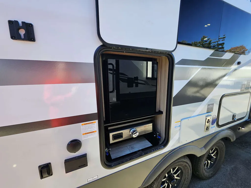 2027 Forest River Flagstaff Micro Lite 22LKS, Photos photo 6