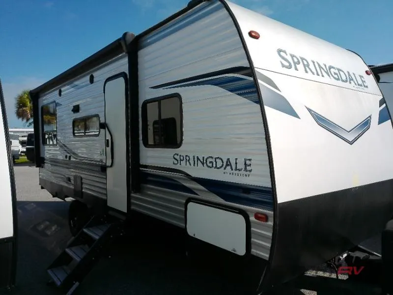 2022 Keystone Springdale 220RD - Photo 4