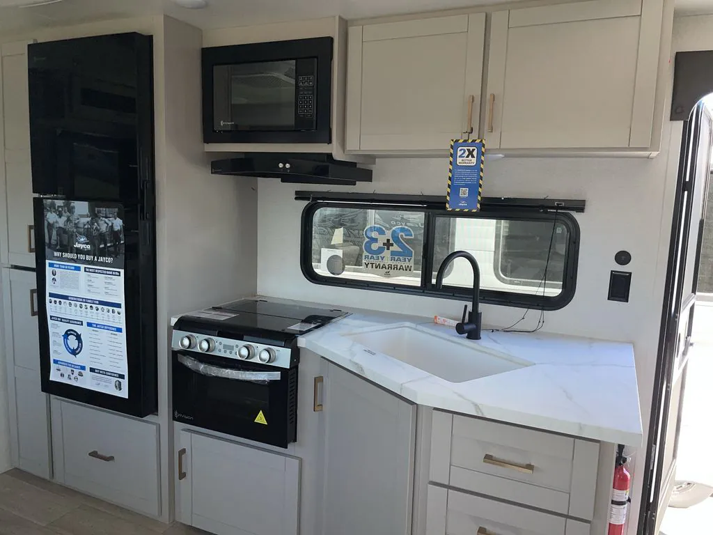 2027 Jayco Jay Flight SLX 262RLSW, Photos photo 8