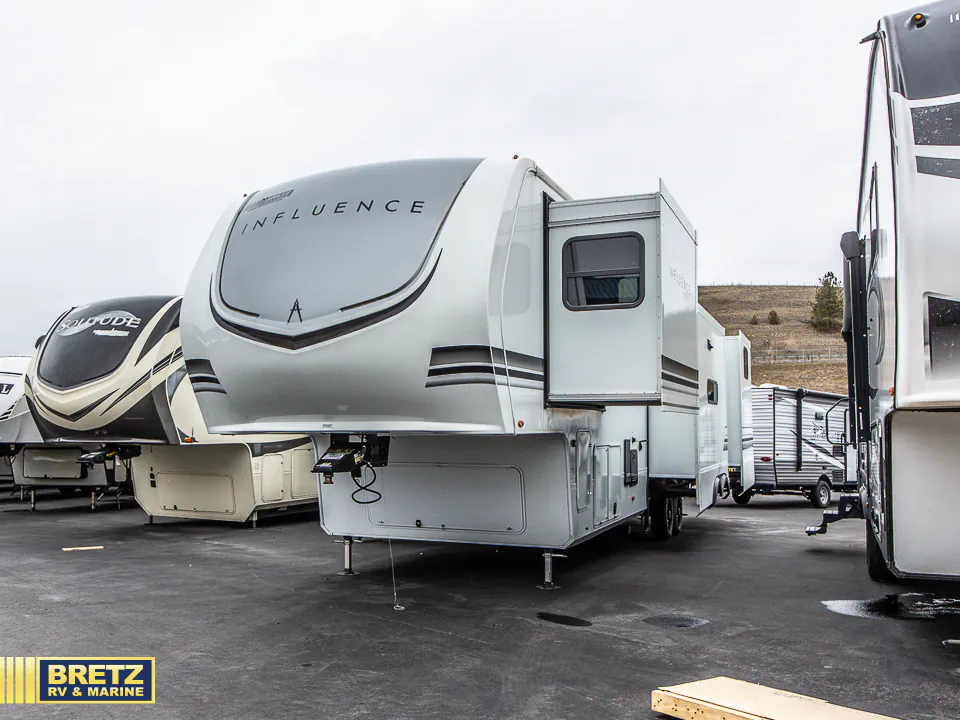 2024 Grand Design Influence 3704BH - Photo 4