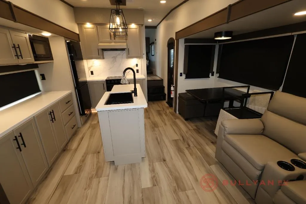 2027 Keystone RV Cougar Half-Ton 28RLI - Photo 4