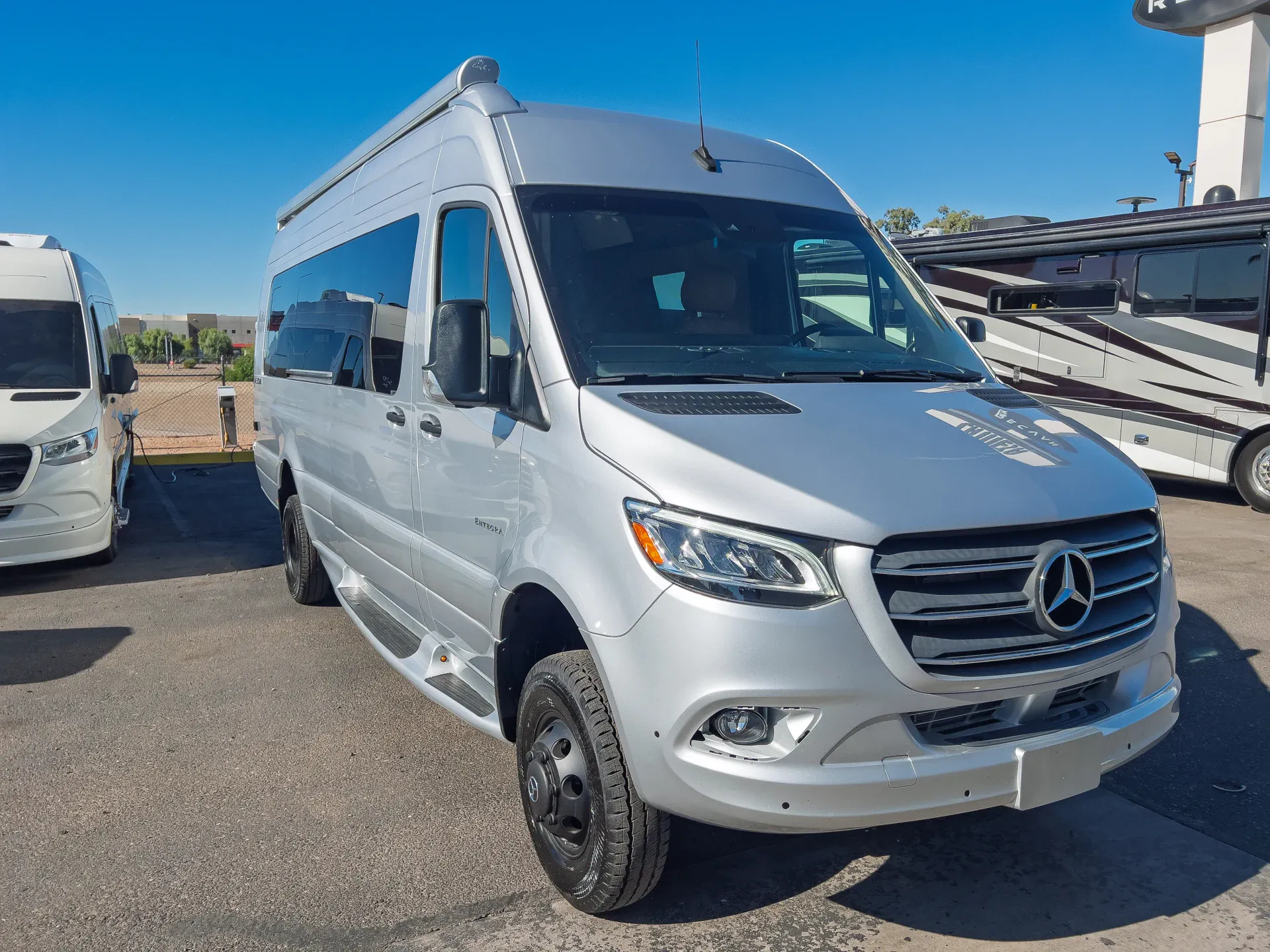 2027 Entegra Coach Insignia 24B - Photo 2