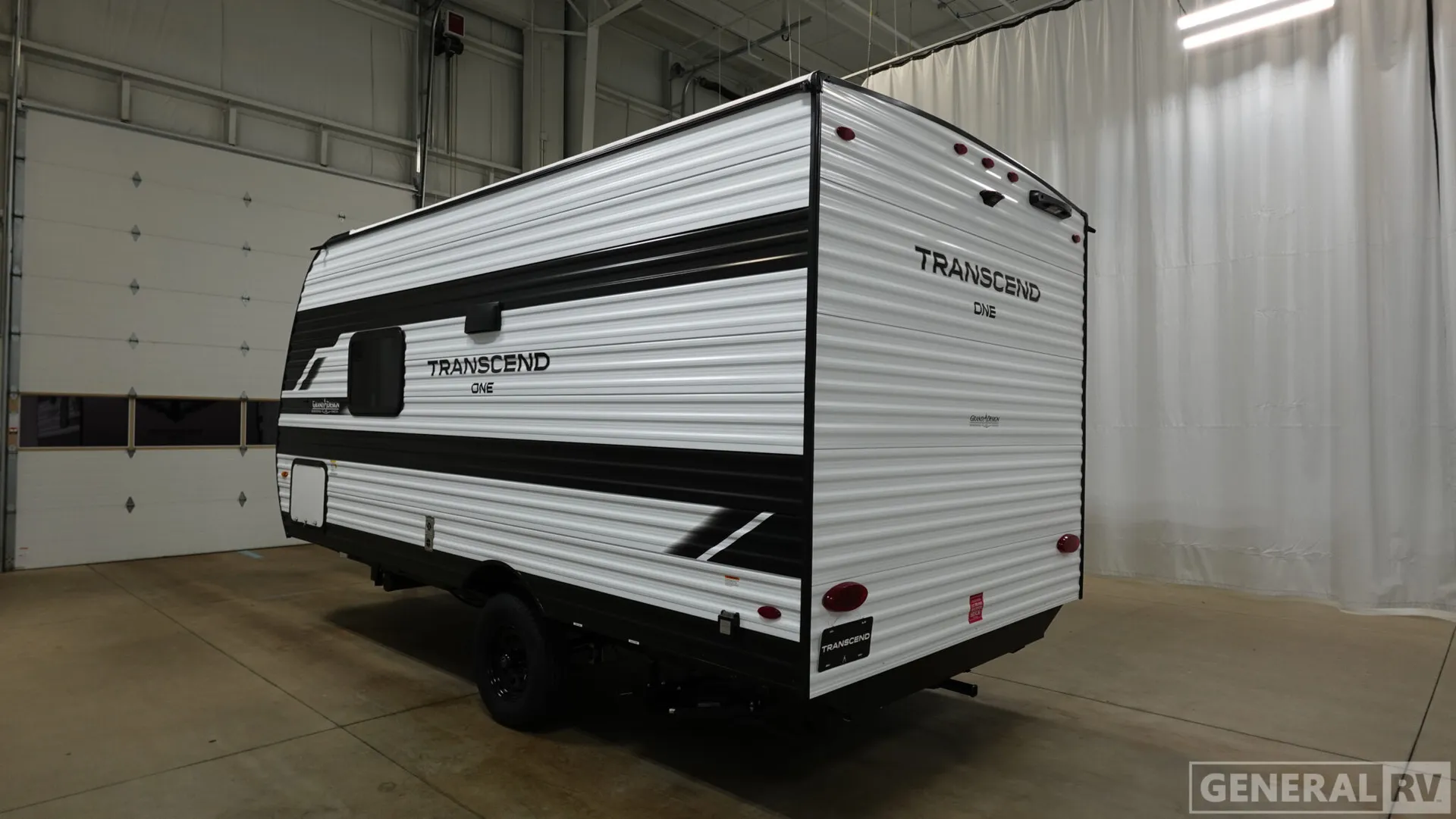 2026 Grand Design Transcend One 151RB - Photo 4