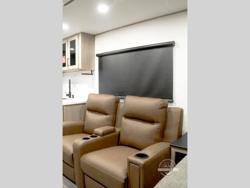 2027 Grand Design Imagine AIM 19MLA - Photo 3
